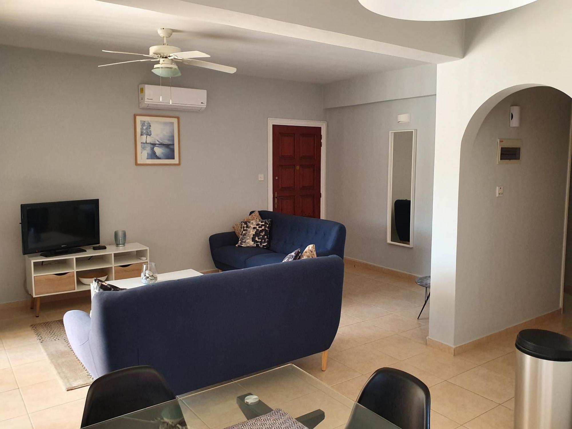 Sirena Sunrise, Apartment 4 Paphos Exterior photo