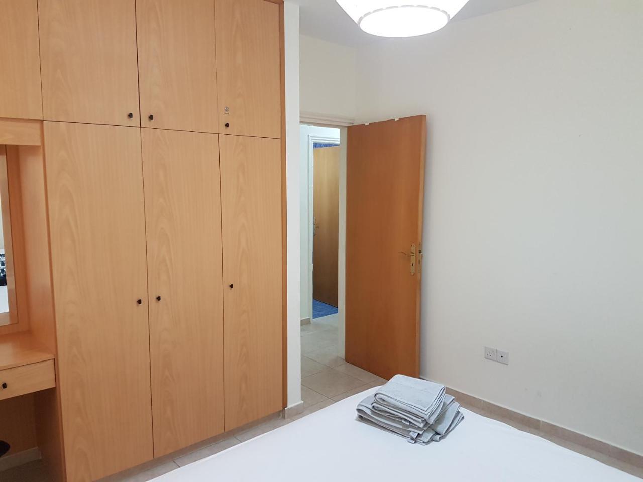 Sirena Sunrise, Apartment 4 Paphos Exterior photo